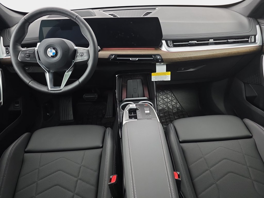 New 2026 Space Silver Metallic BMW xDrive28i image 10
