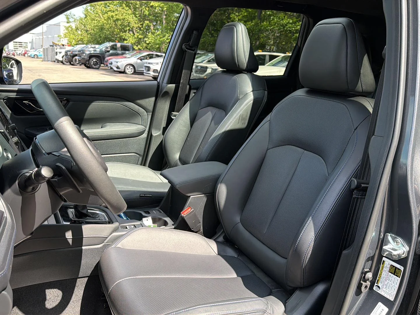 Used 2025 Magnetite Gray Metallic Subaru Limited image 14