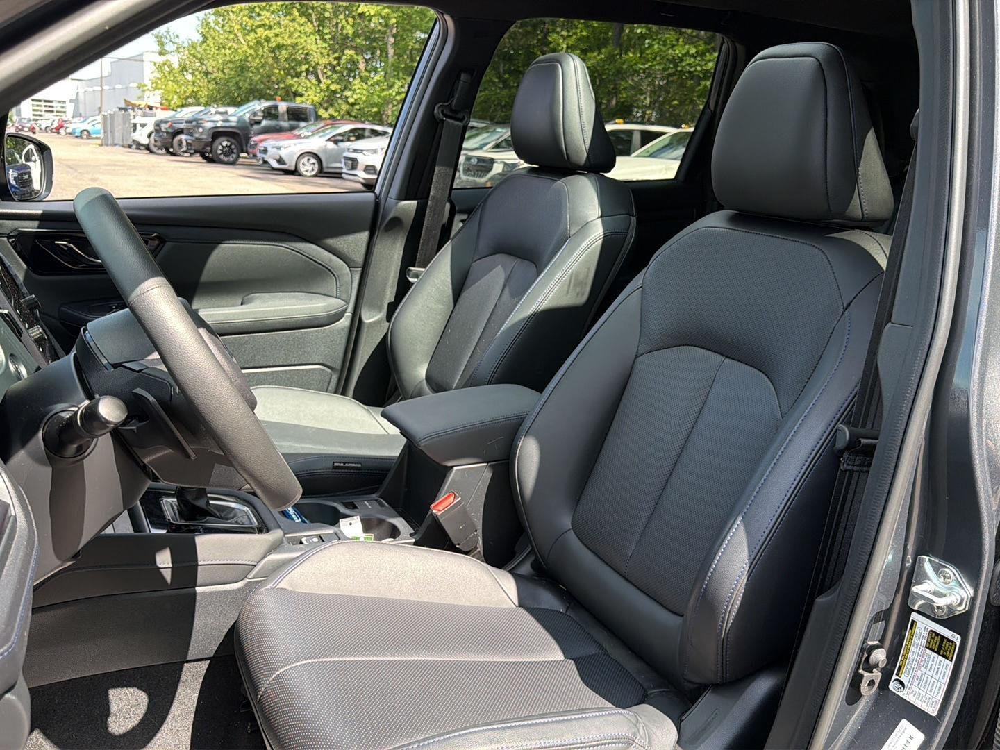 Used 2025 Magnetite Gray Metallic Subaru Limited image 14