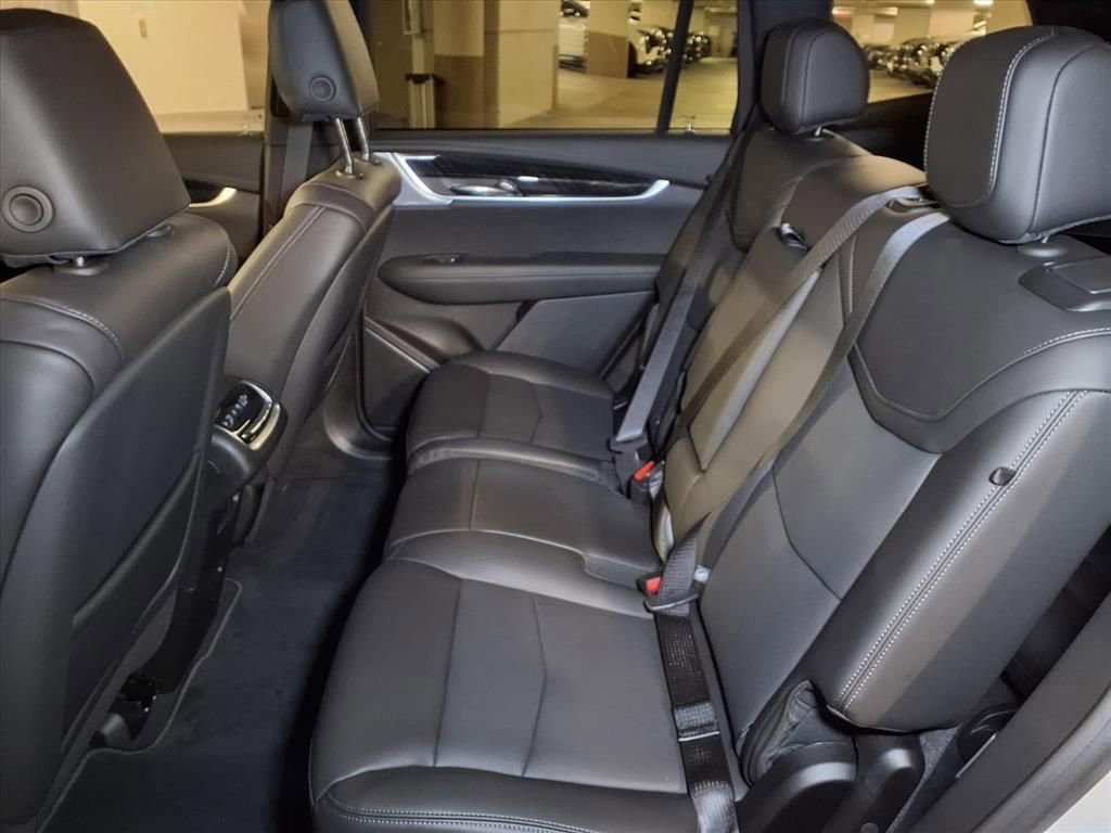 2025 Cadillac XT6 Premium Luxury - Photo 14
