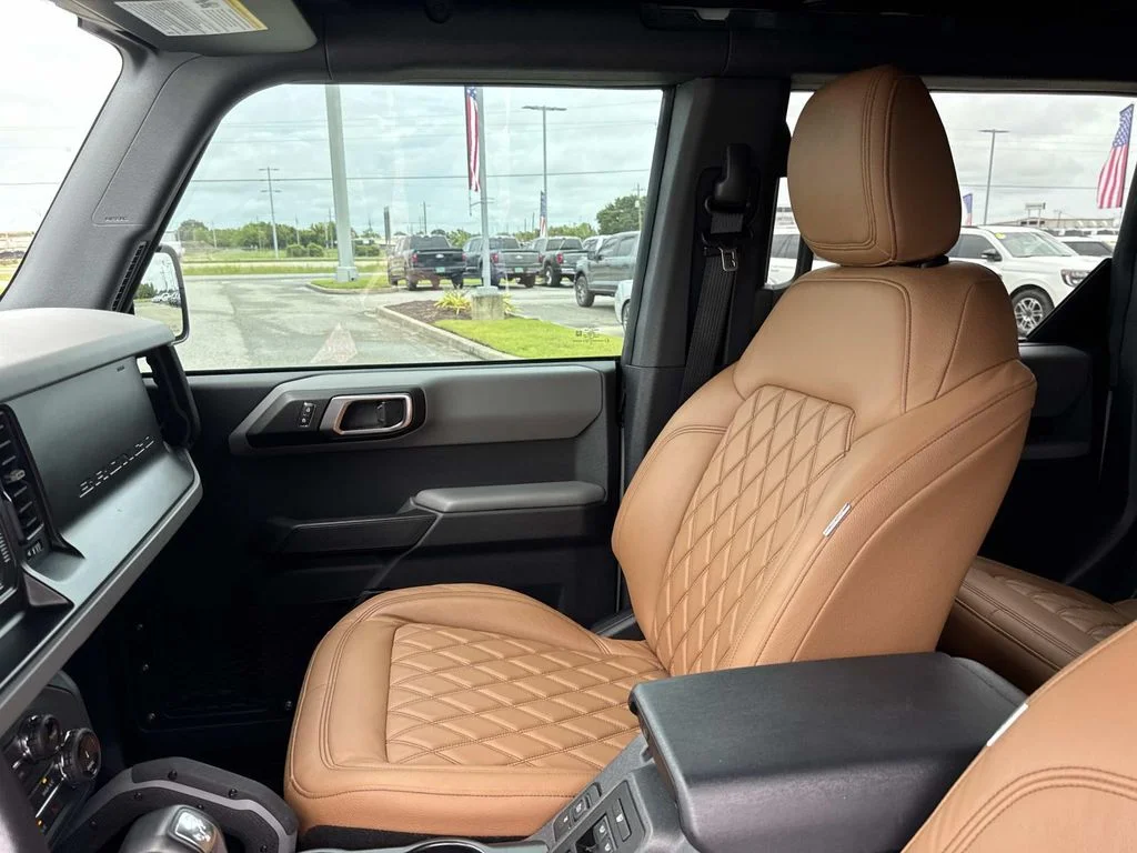 Used 2022 Cactus Green / Gray Ford Big Bend image 15