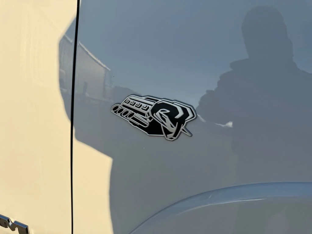 New 2026 Bright White Clear-Coat Exterior Paint RAM Big Horn/Lone Star image 9