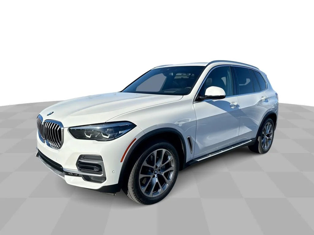 Used 2023 White BMW sDrive40i image 20