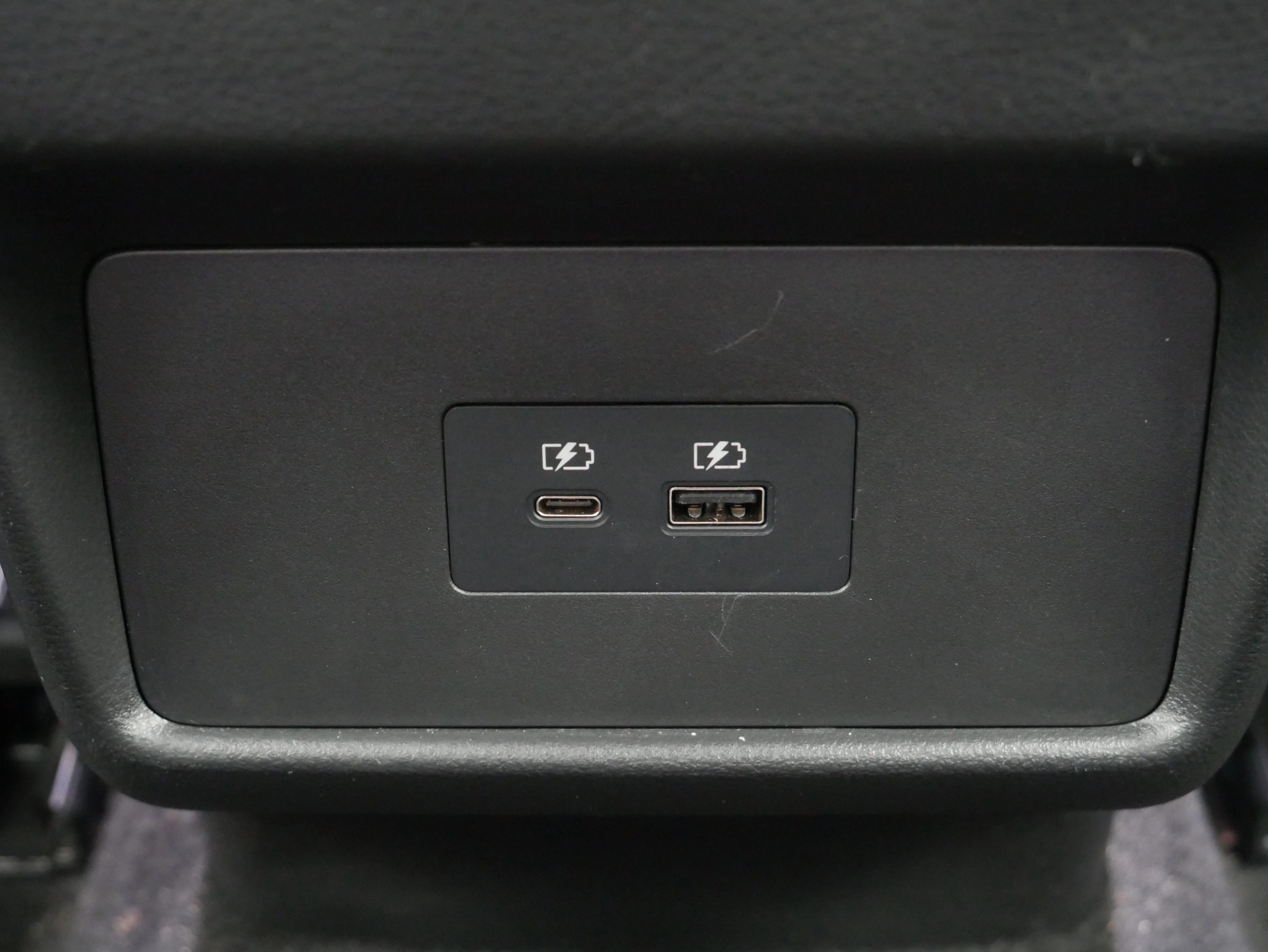 Used 2023 Gun Metallic Nissan SV image 15
