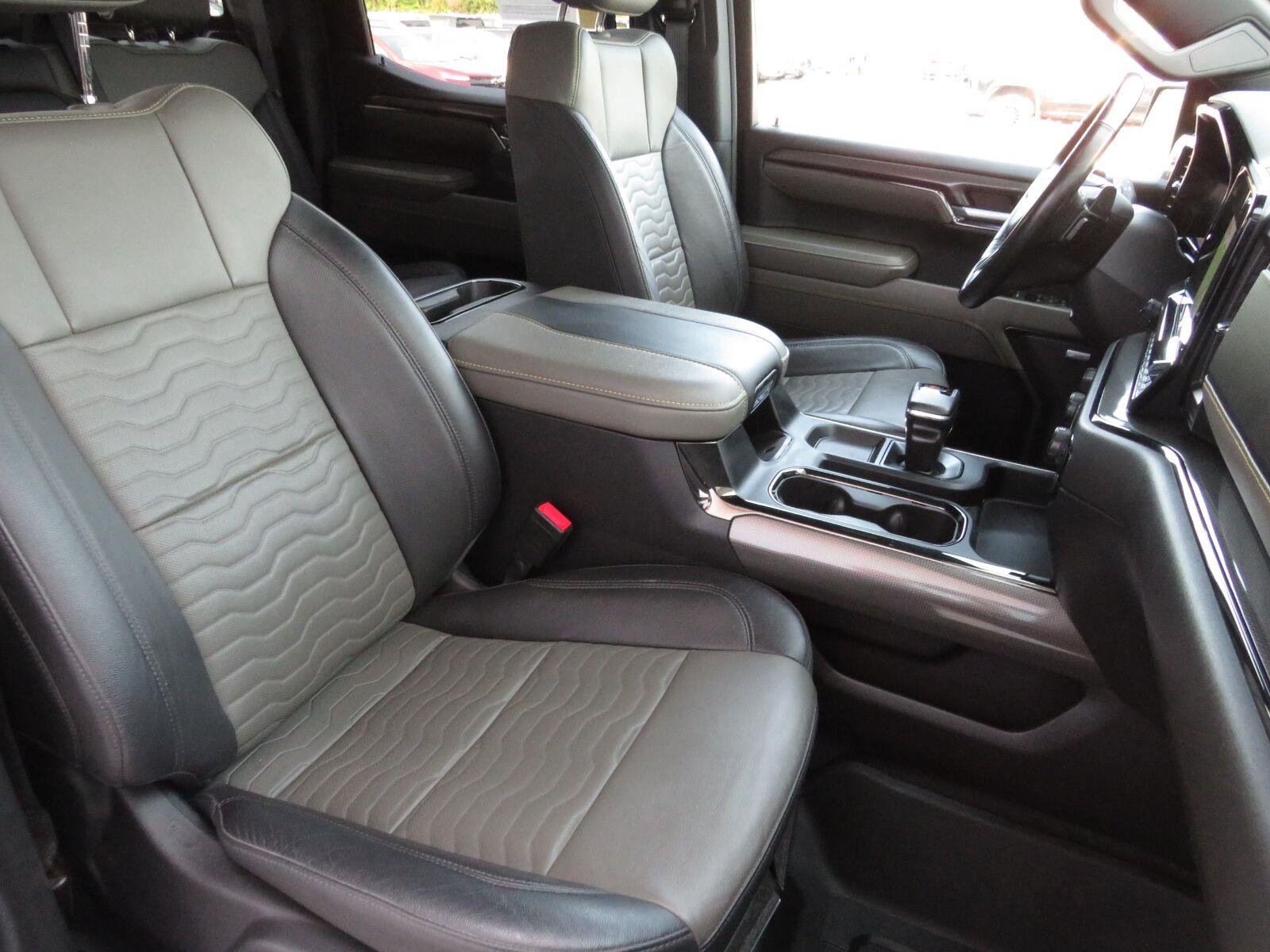 Used 2024 Slate Gray Metallic Chevrolet ZR2 image 28