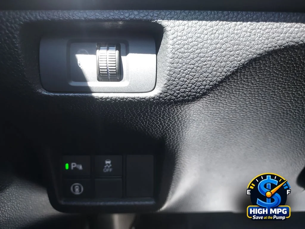 Certified Used 2022 Lunar Silver Metallic Honda TOURING image 18