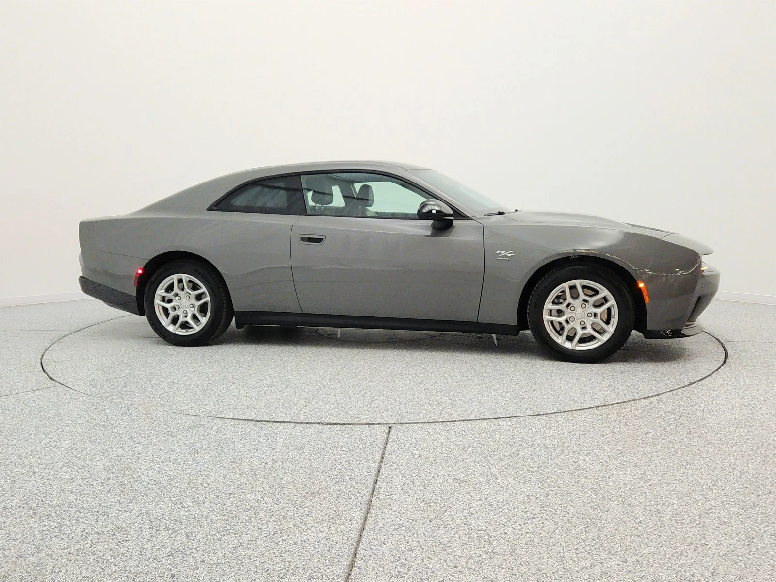 Used 2025 Destroyer Gray Dodge R/T AWD image 4