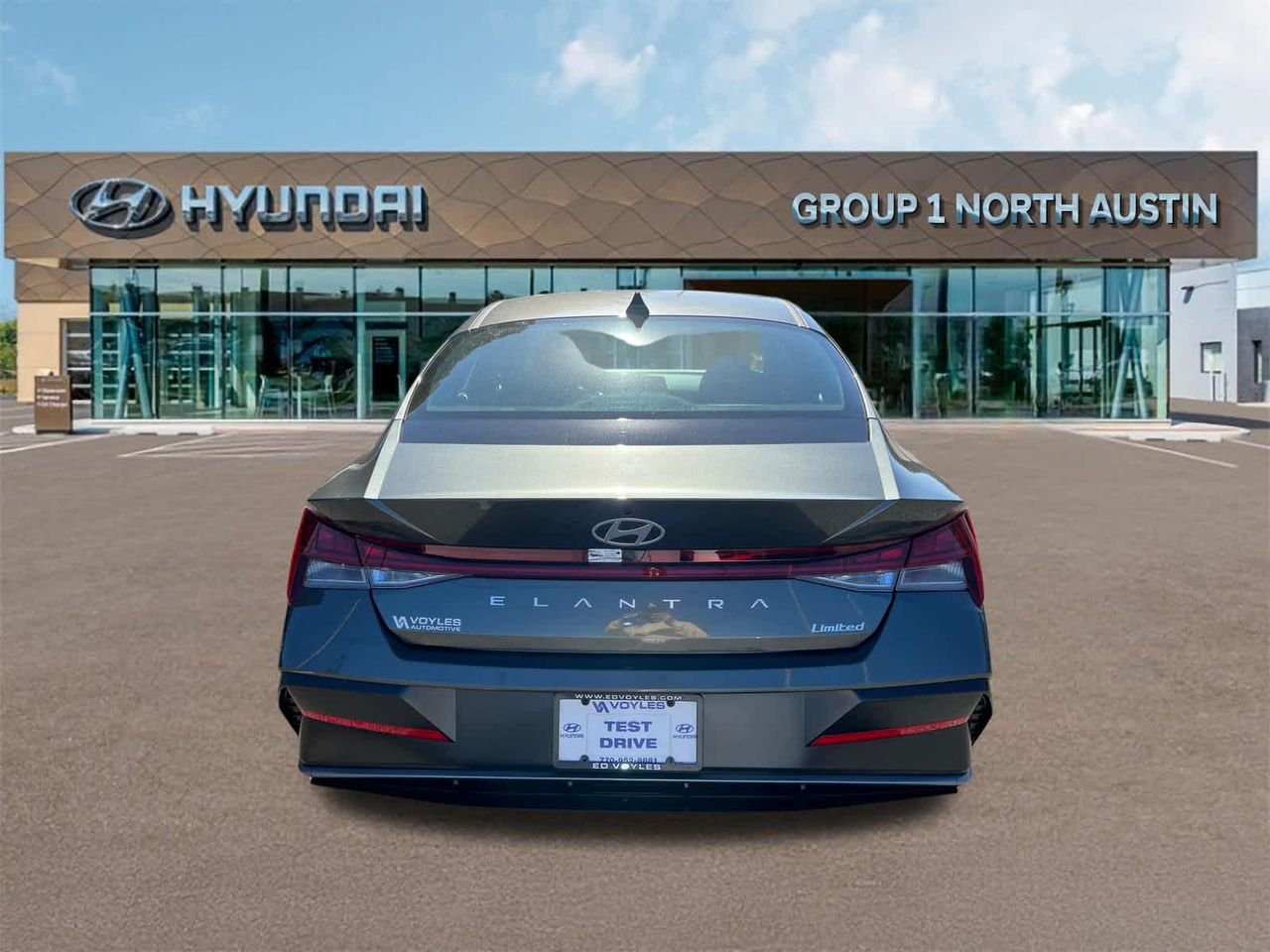 New 2026 Amazon Gray Hyundai Limited image 6