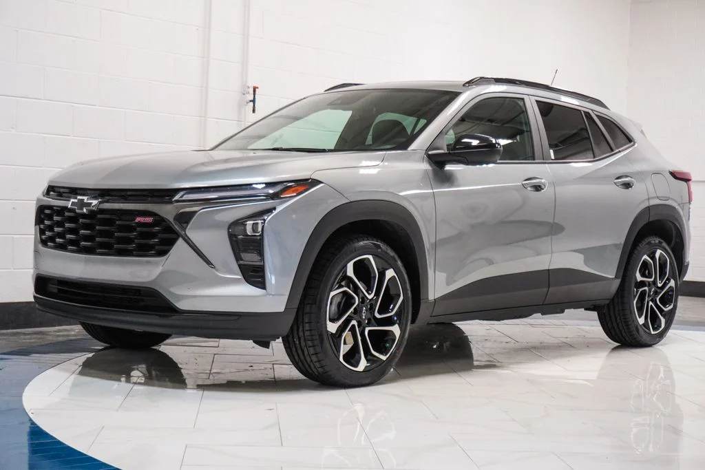 Used 2024 Gray Chevrolet 2RS image 4