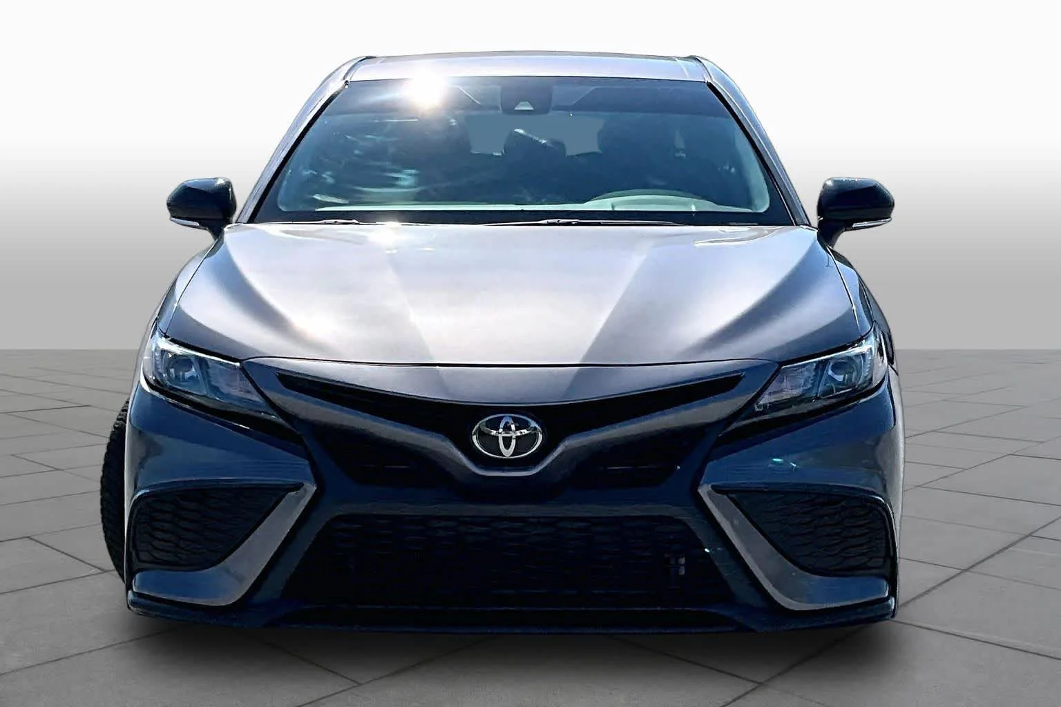 Used 2023 PREDAWN GRAY MICA Toyota SE Nightshade image 4