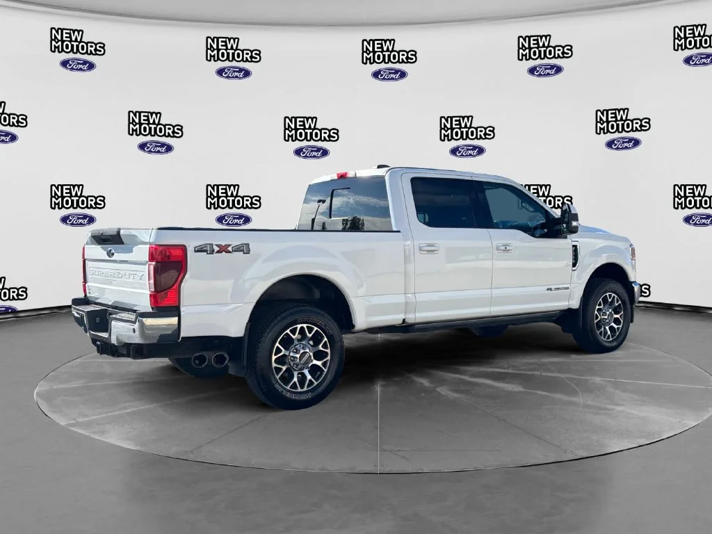 Used 2020 White Metallic Ford Lariat image 5