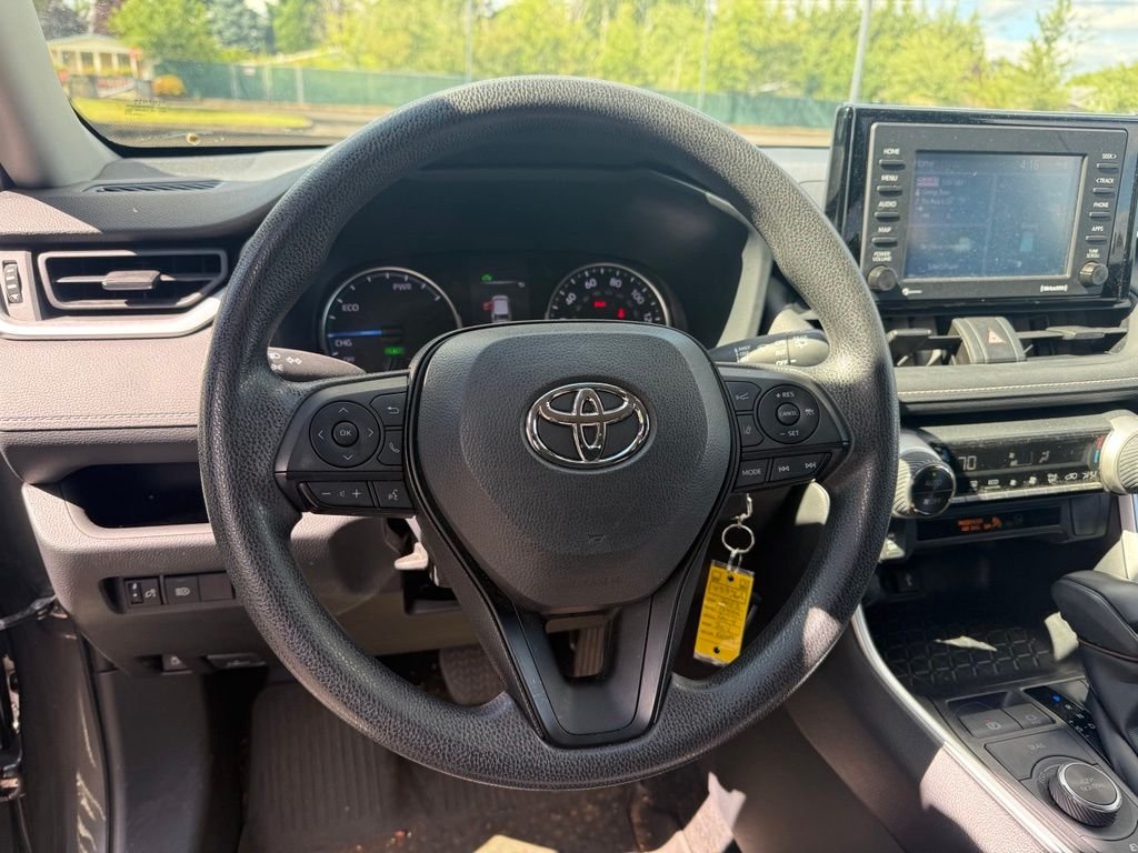 Used 2022 Magnetic Gray Metallic Toyota LE image 10