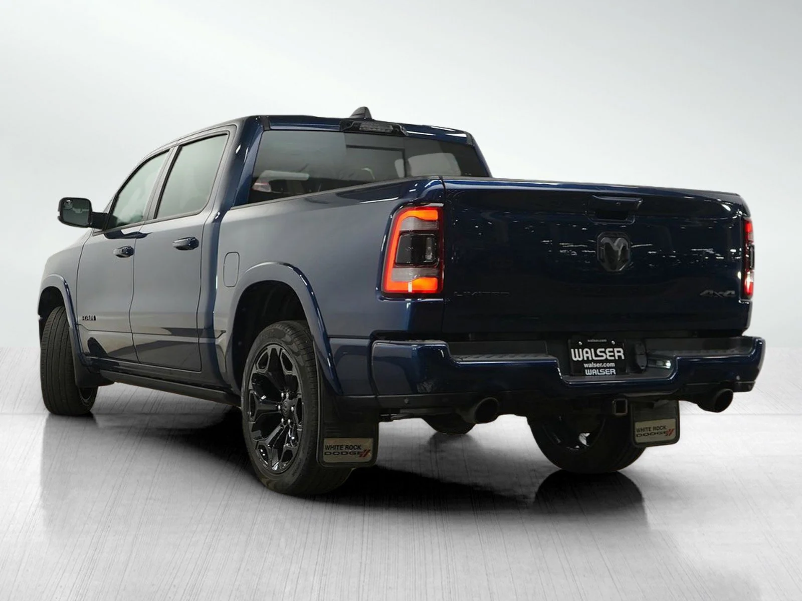 Used 2022 RAM Ram 1500 Limited with VIN 1C6SRFHT5NN146220 for sale in Hopkins, Minnesota