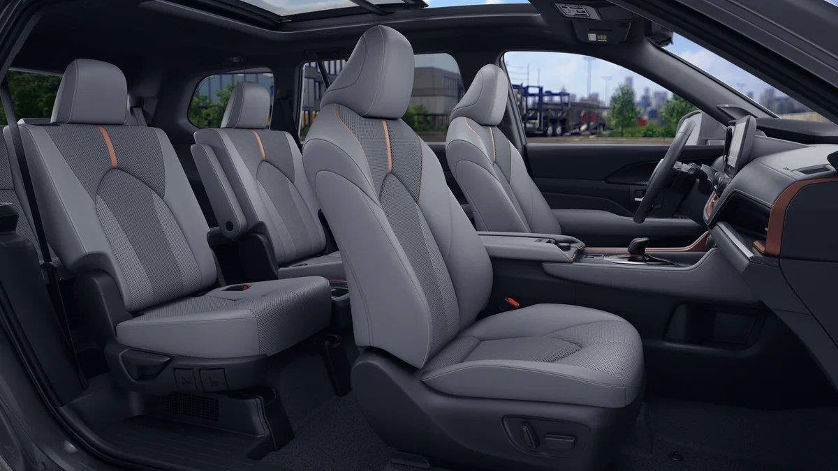 New 2026 Storm Cloud Toyota  MAX Platinum image 22