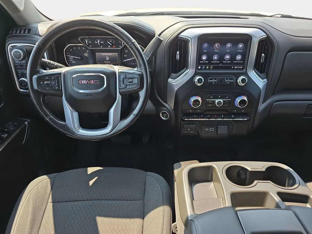 Used 2020 White GMC Elevation image 16