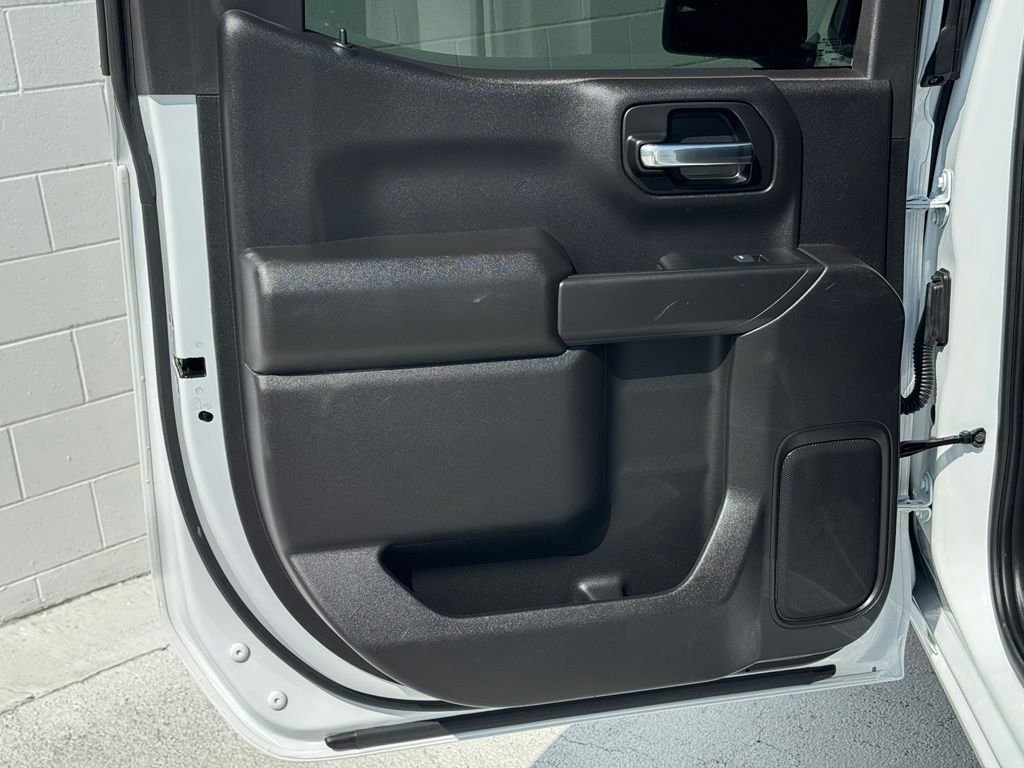 Used 2024 White Chevrolet Custom Trail Boss image 21