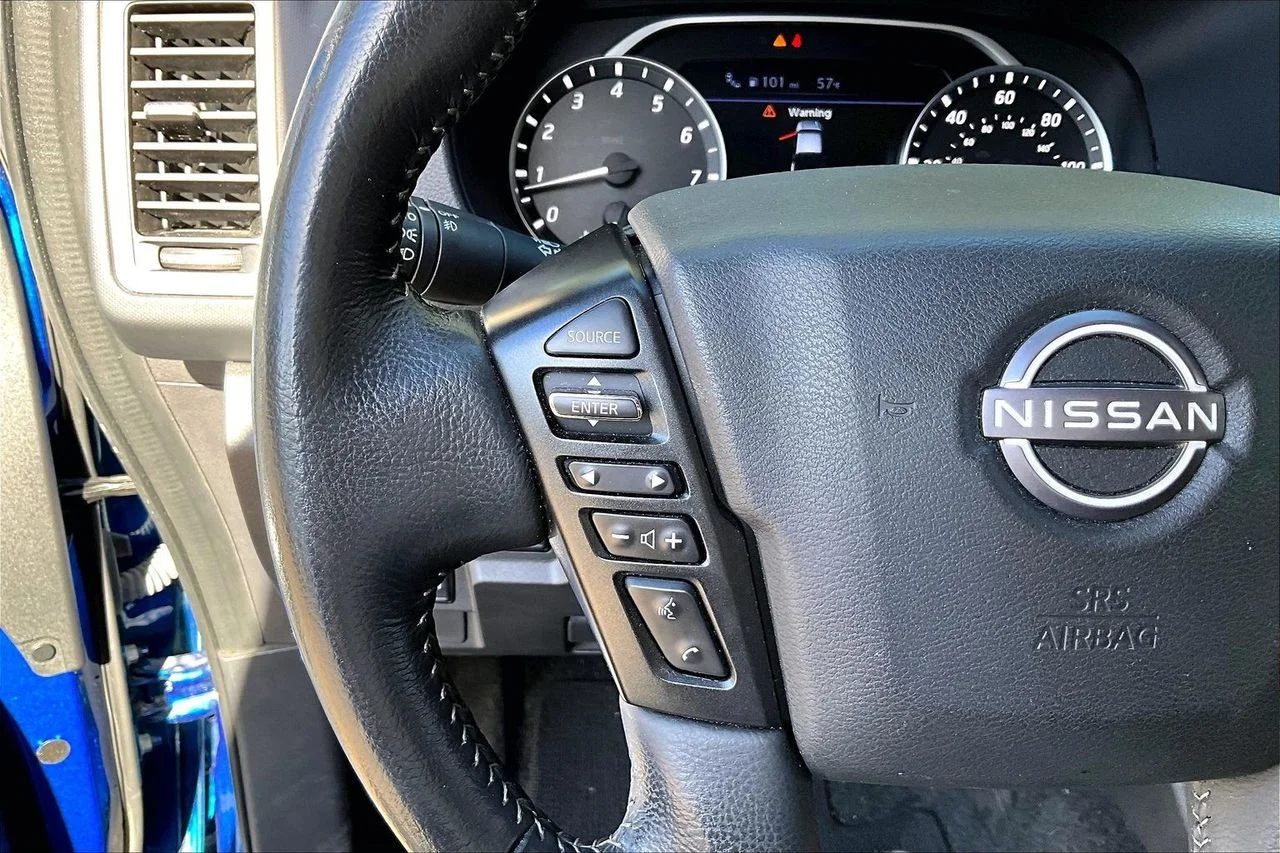 2024 Nissan Frontier SL - Photo 10