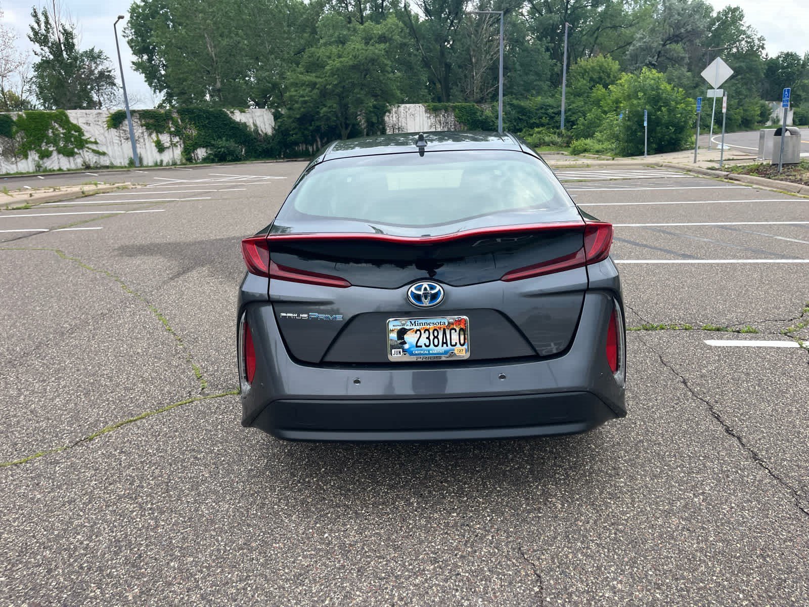Used 2017 Magnetic Gray Metallic Toyota Advanced image 5