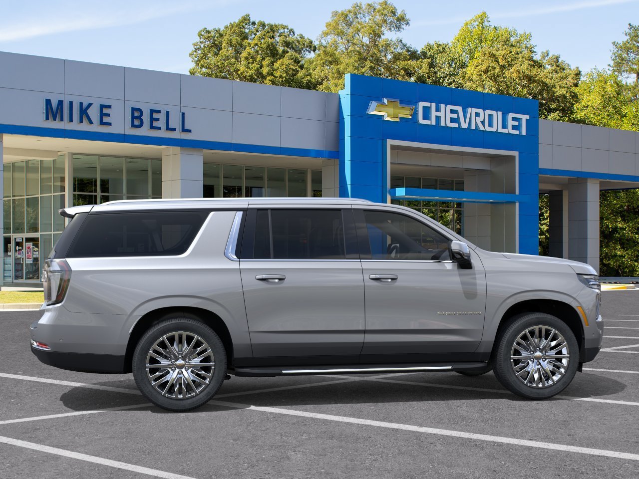 2026 Chevrolet Suburban LT - Photo 5