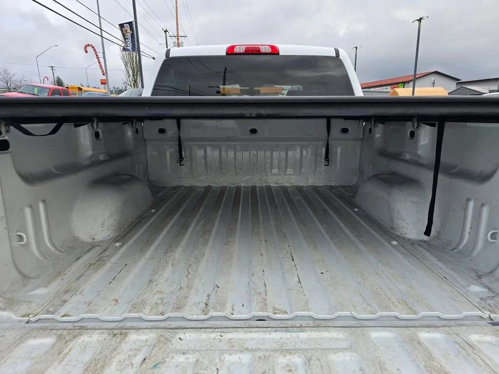 2017 Chevrolet Silverado 1500 LT - Photo 15