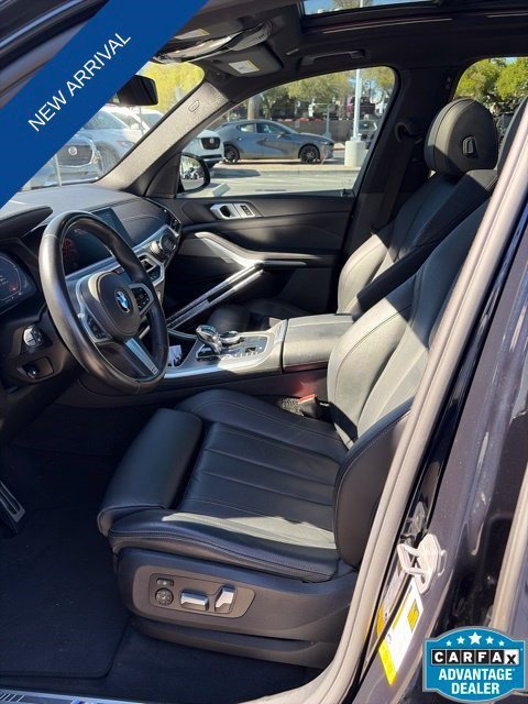 Used 2021 Carbon Black Metallic BMW sDrive40i image 5