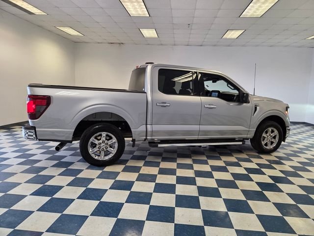 Used 2024 Silver Ford XLT image 8