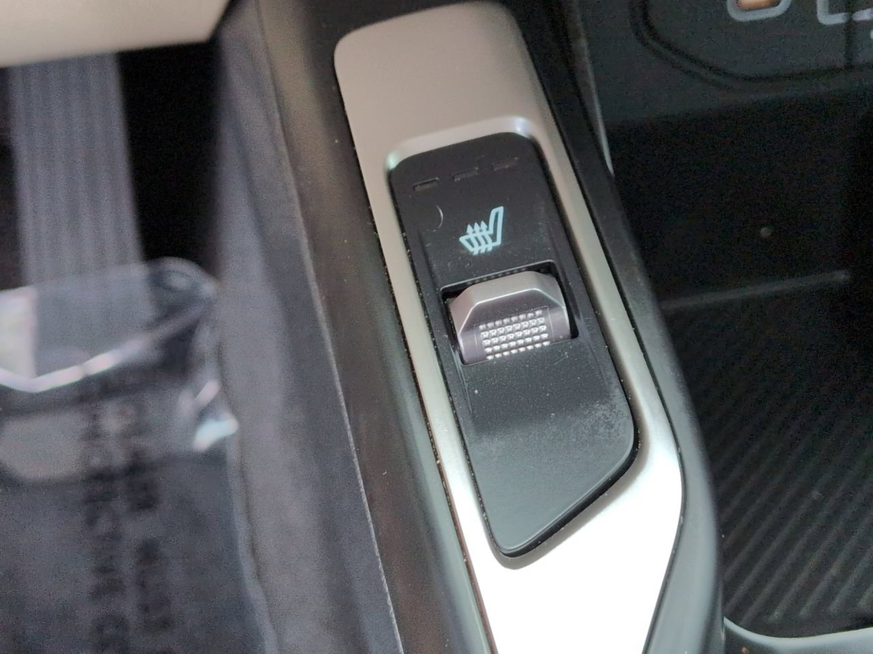 Certified Used 2025 Midnight Lake Blue Kia S image 30