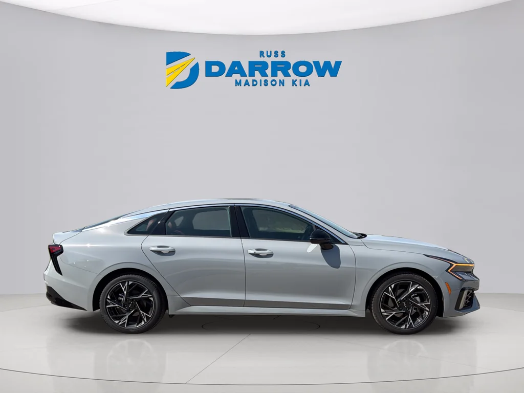 Used 2026 Wolf Gray Kia GT-Line image 6