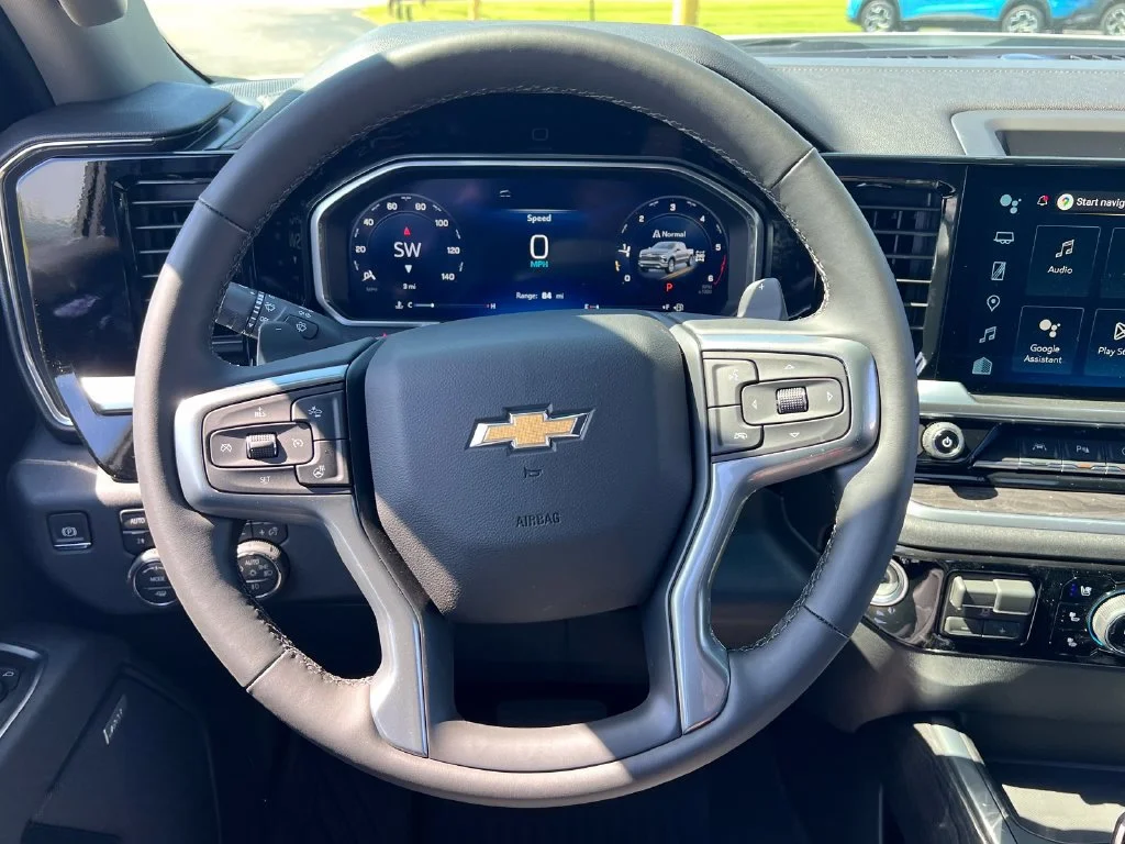 New 2026 Polar White Tricoat Chevrolet LTZ image 10