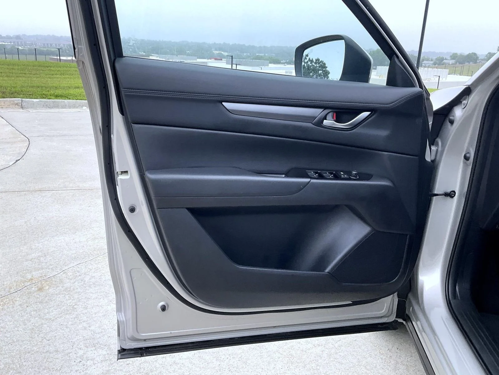 Used 2025 Silver Mazda 2.5 S Preferred Package image 10