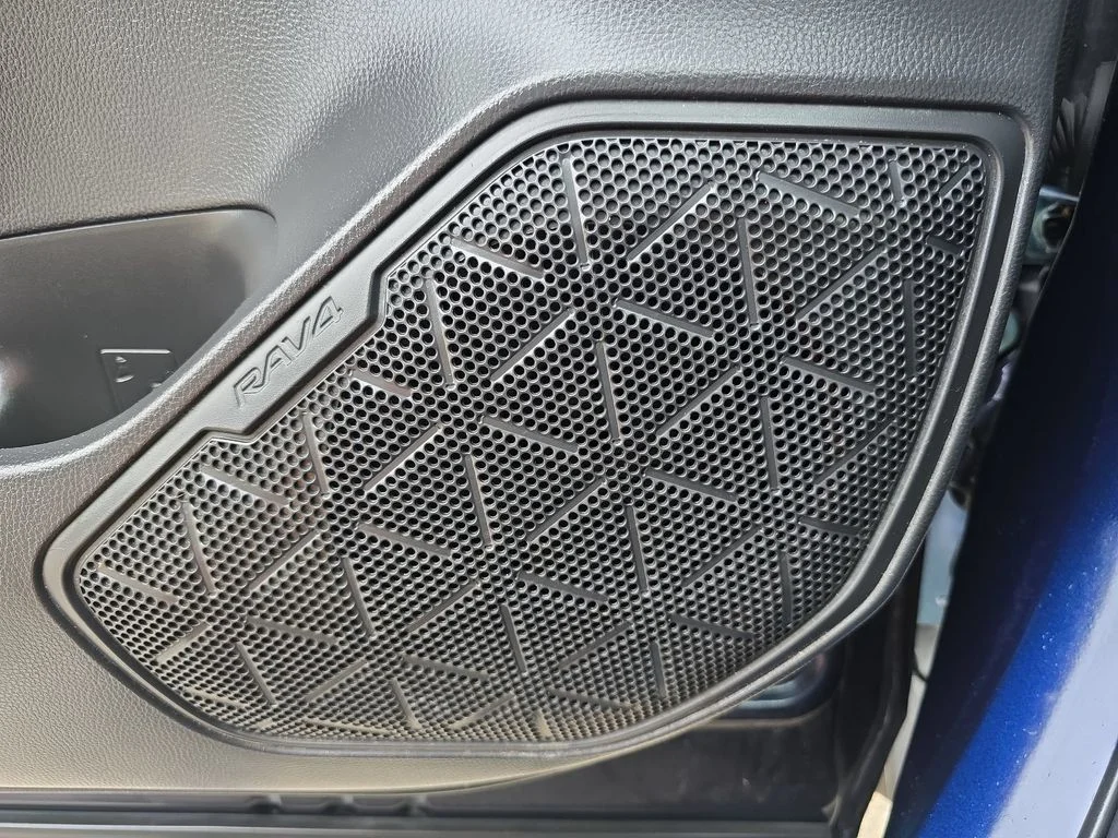 2024 Toyota RAV4 Limited - Photo 20
