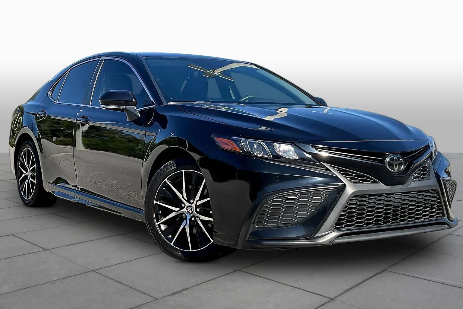 Used 2024 Midnight Black Metallic Toyota SE image 3