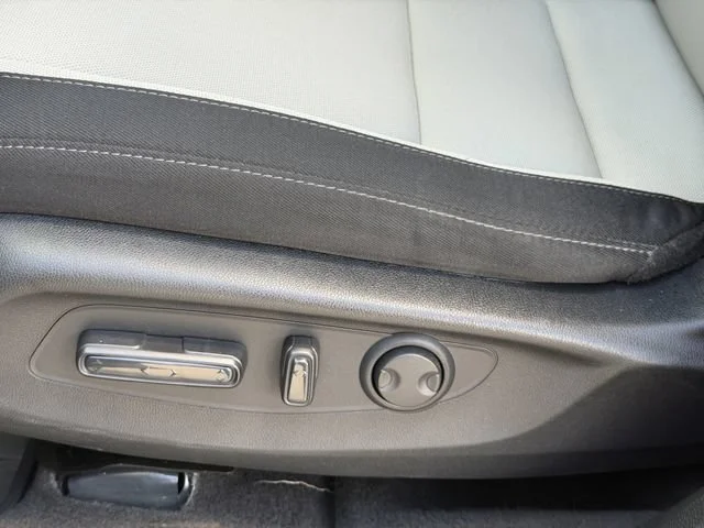 Used 2025 Gray Honda EX 2WD image 23