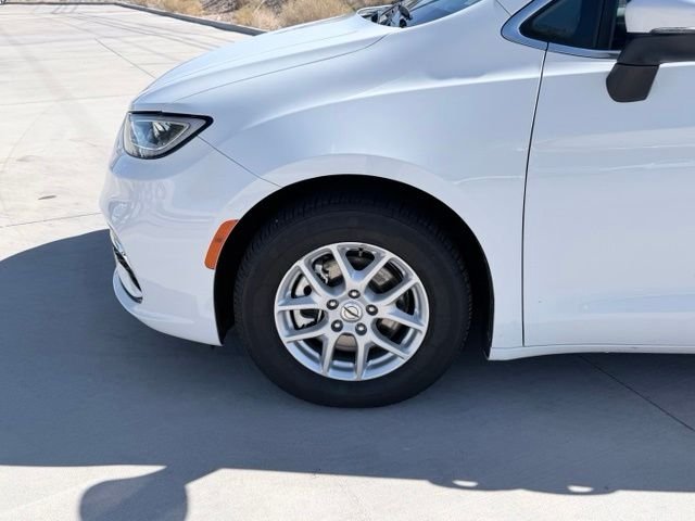 2023 Chrysler Pacifica Touring L - Photo 42