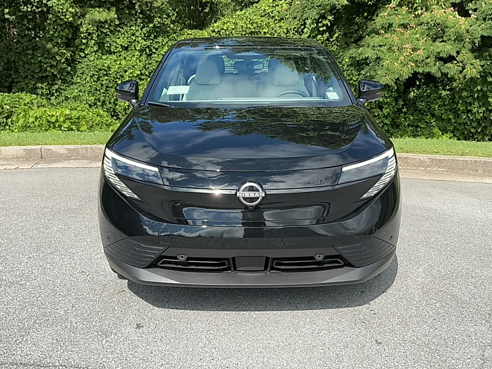 New 2026 Black Diamond Pearl Nissan SV+ image 15