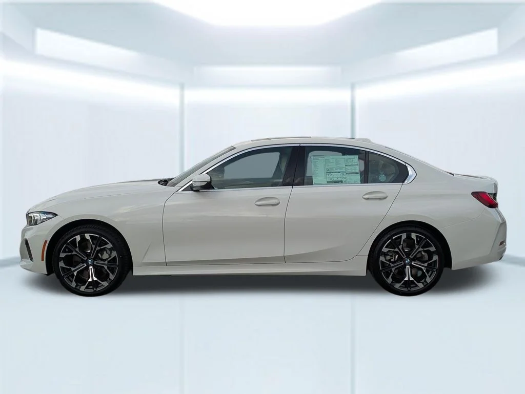 New 2026 White BMW 330i image 2