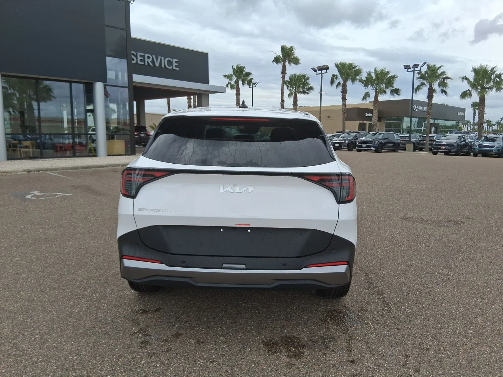 New 2026 Black Kia LX image 5