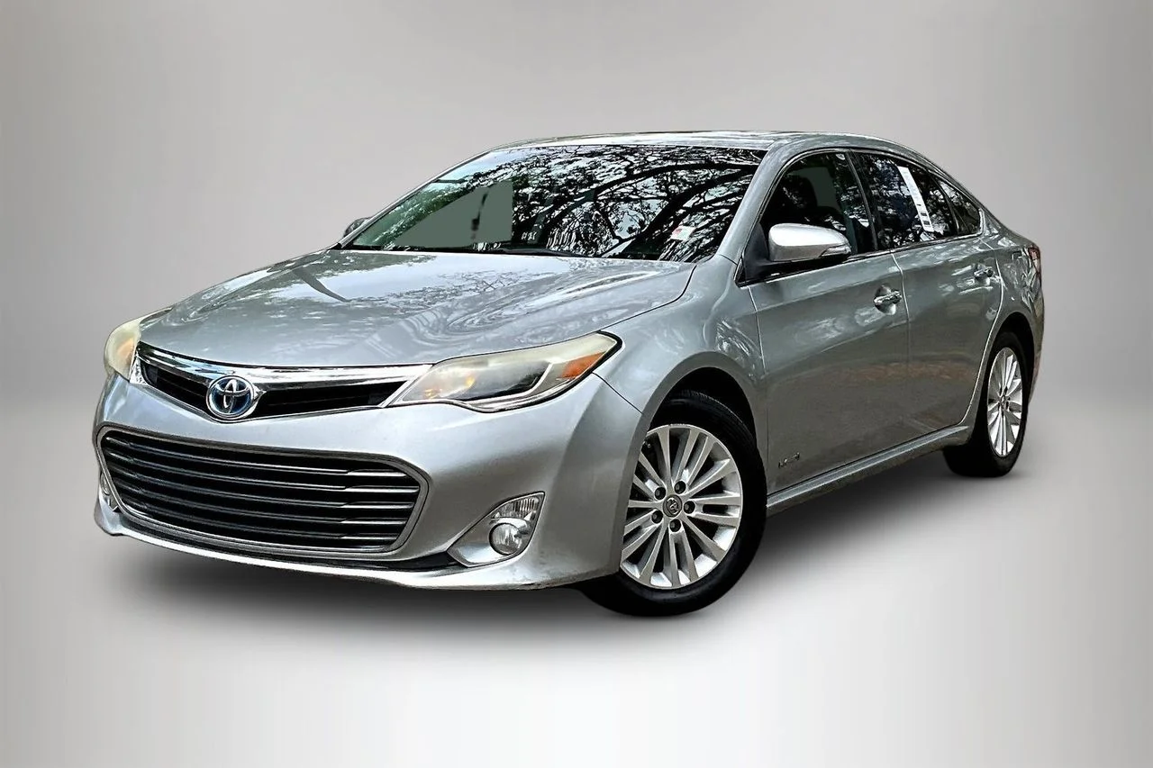 2015 Toyota Avalon XLE Touring Hybrid
