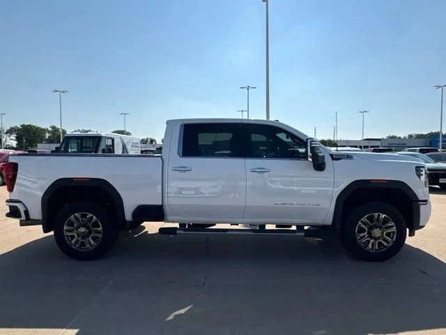 Used 2024 Summit White GMC Denali image 2