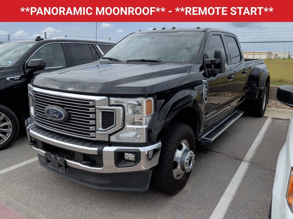 Used 2022 Agate Black Metallic Ford Lariat image 3