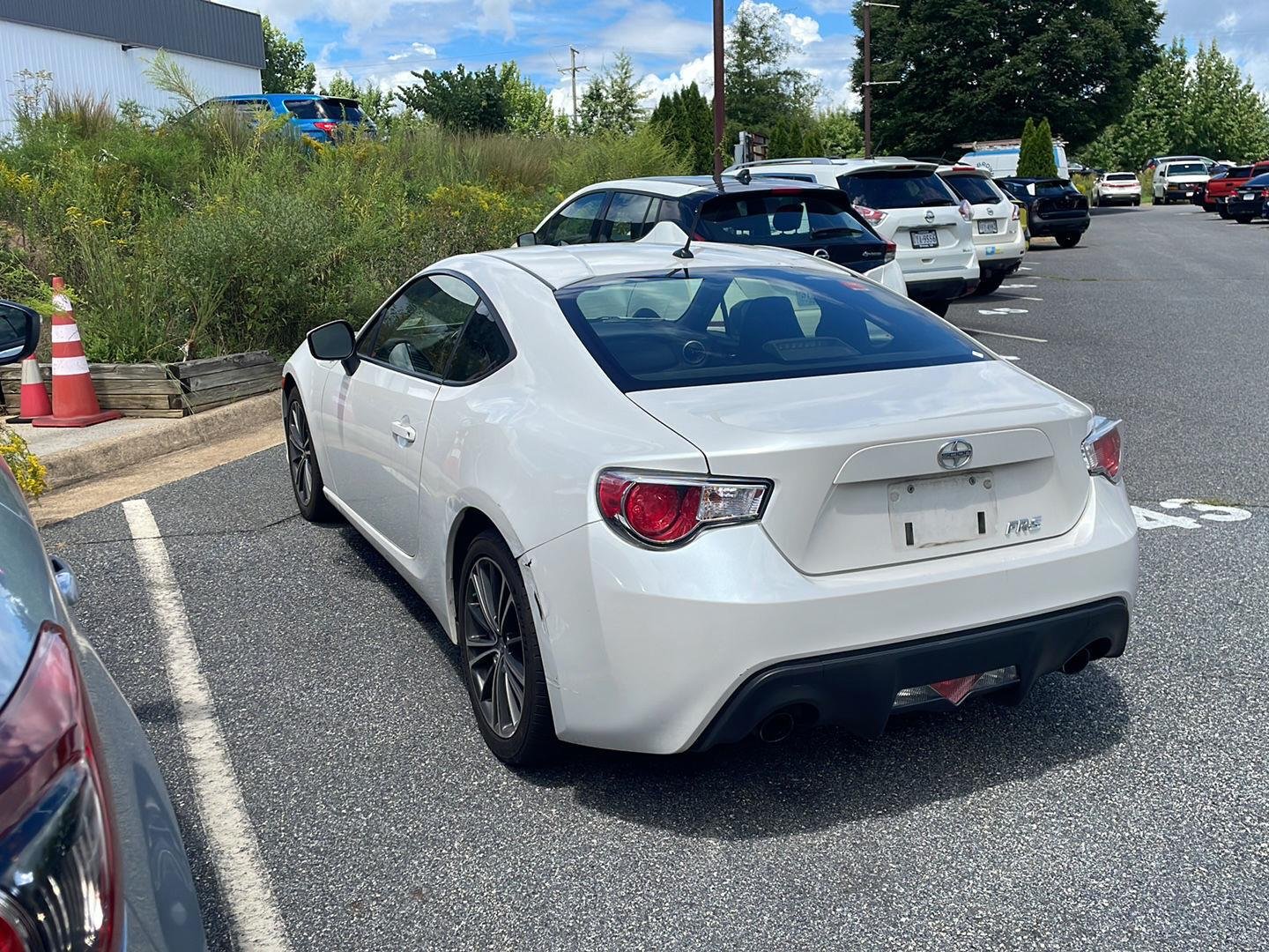 Used 2013 Whiteout Scion Base image 2