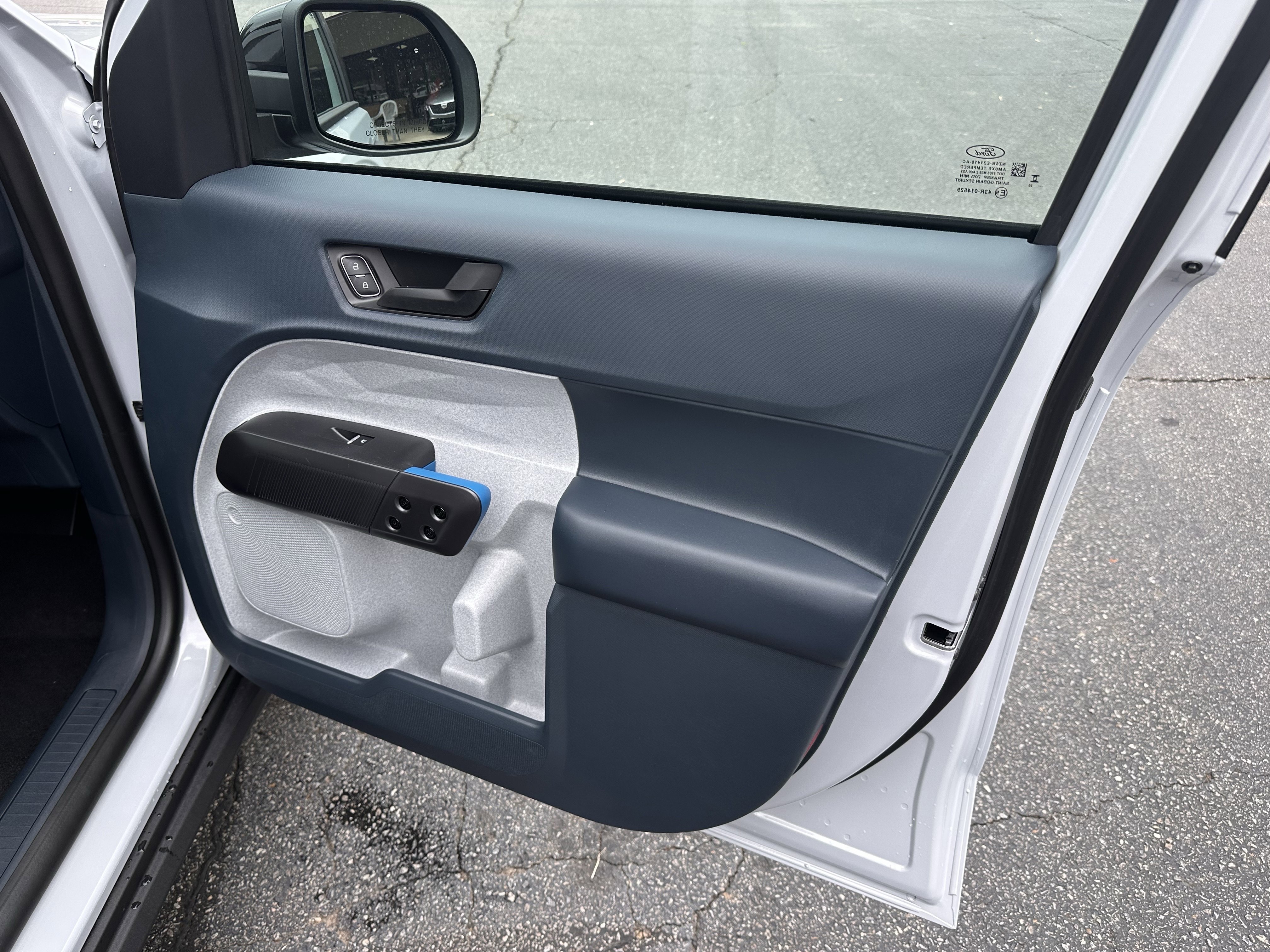 New 2026 Space White Metallic Ford XLT image 13