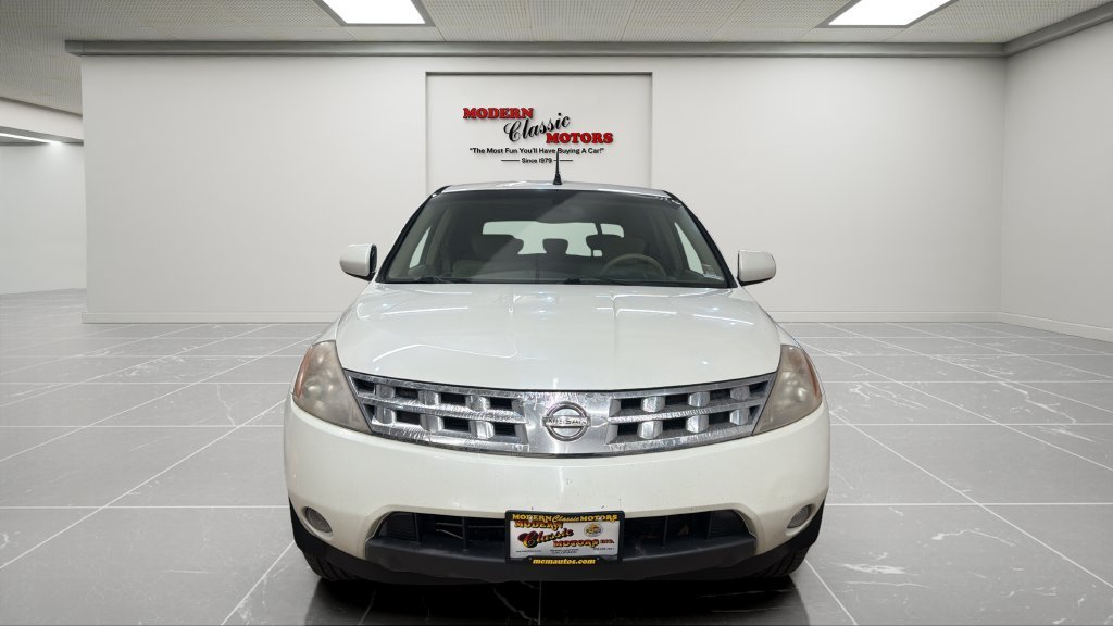 Used 2003 White Nissan SL image 2