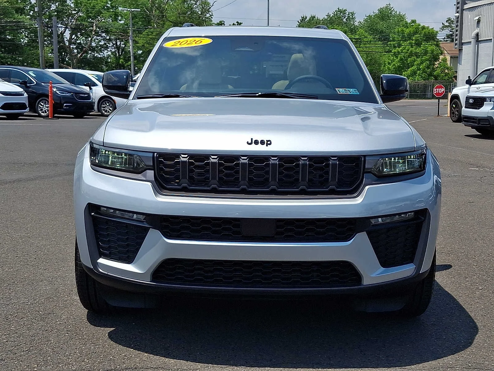 Used 2026 Silver Zynith Jeep Limited image 2