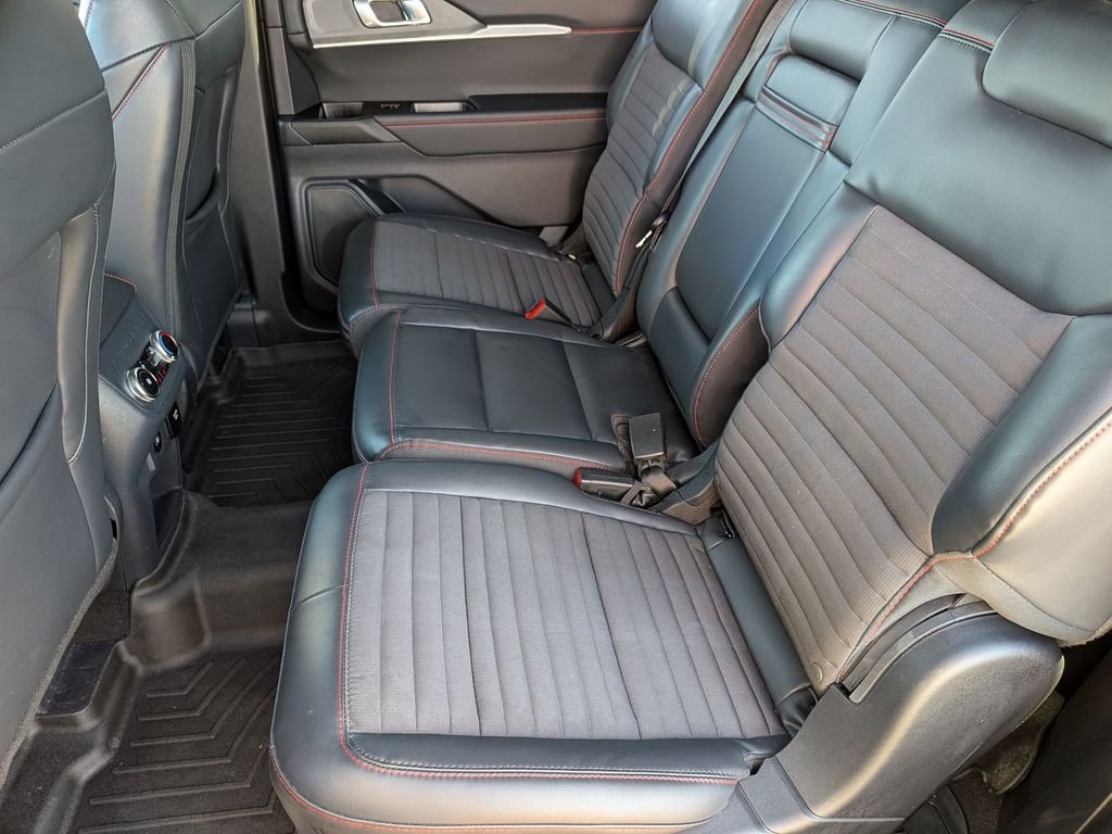 Used 2026 Gray Ford ST-Line image 22