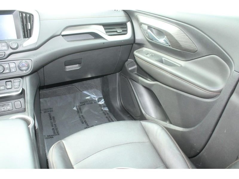 2021 GMC Terrain SLT - Photo 16