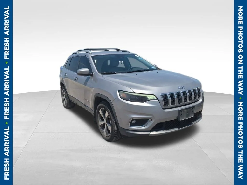 2019 Jeep Cherokee Limited 4X4's photo