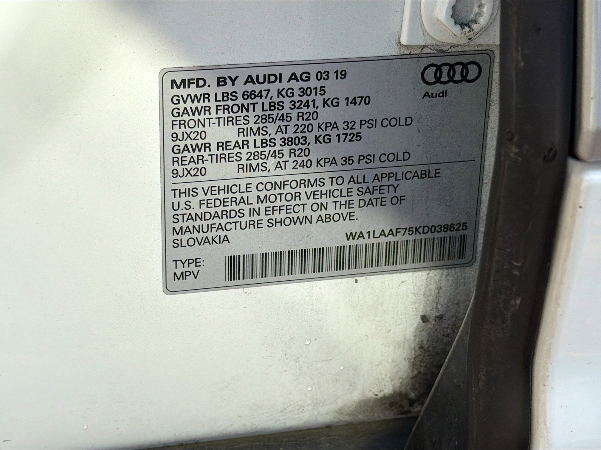 Used 2019 Glacier White Audi Premium Plus image 43