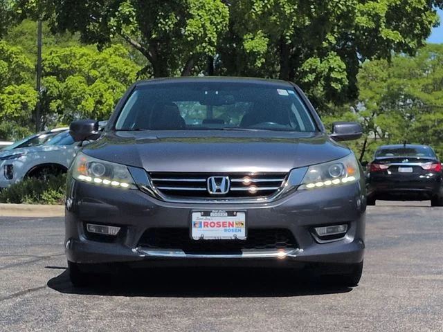 Used 2013  Honda EX-L image 2