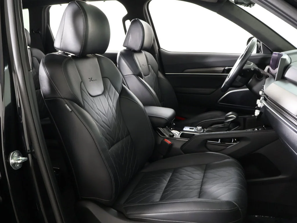 Certified Used 2025 Black Kia SX-Prestige X-Line image 38